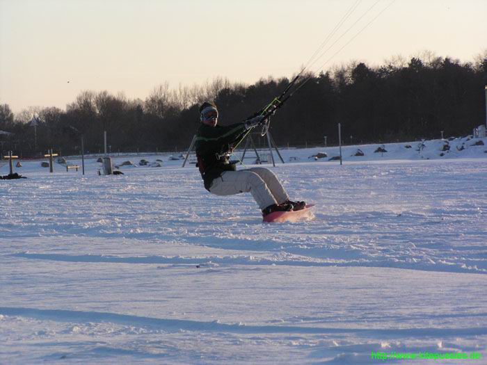 Snowkiten042